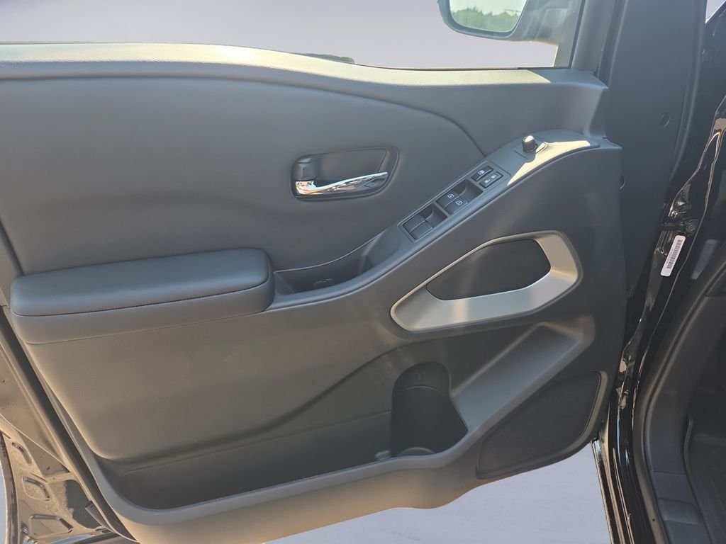 New 2026 Super Black Nissan Crew Cab SV image 9