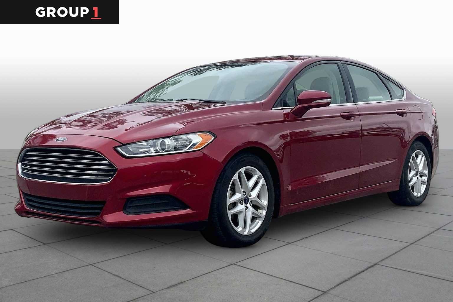 2015 Ford Fusion SE