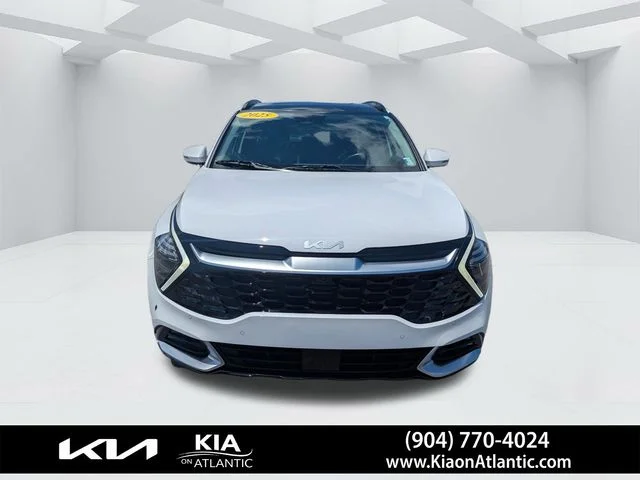 Used 2025 White Kia SX-Prestige image 8