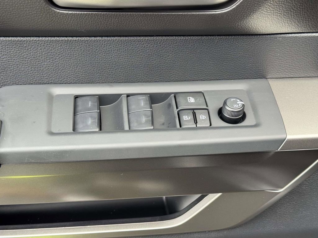 2026 Toyota Tundra SR5 - Photo 16
