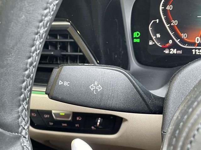 Used 2019 Blue BMW 330i xDrive image 40