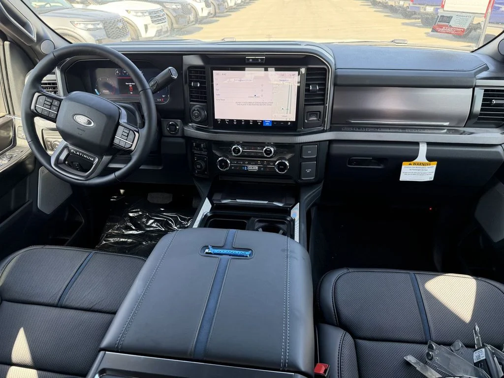 New 2026 Star White Metallic Tri-Coat Ford F-250® Platinum® image 15