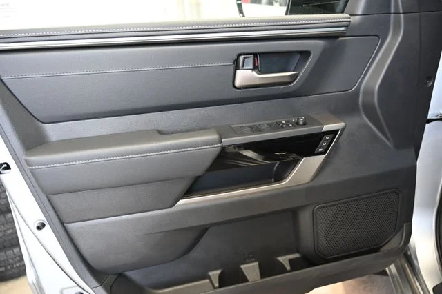2026 Toyota Tundra Limited - Photo 30