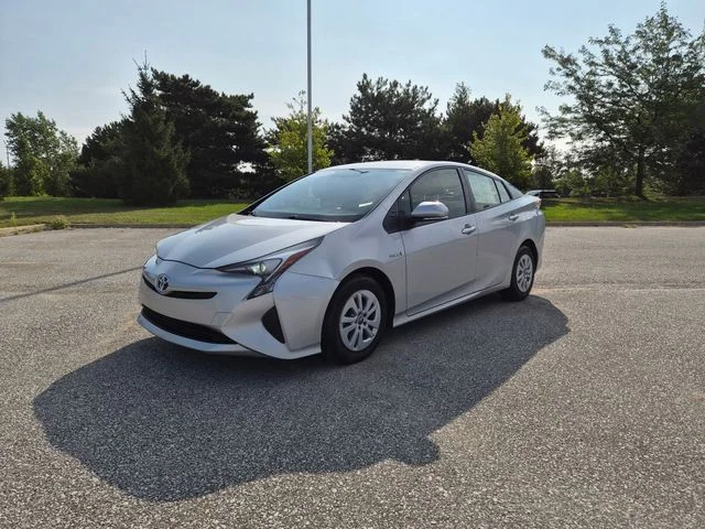 2016 Toyota Prius Two