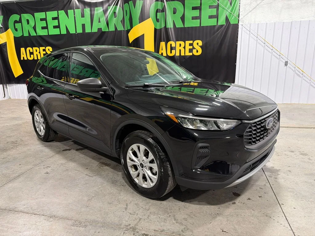 Used 2025 AGATE BLACK METALLIC Ford Active image 3