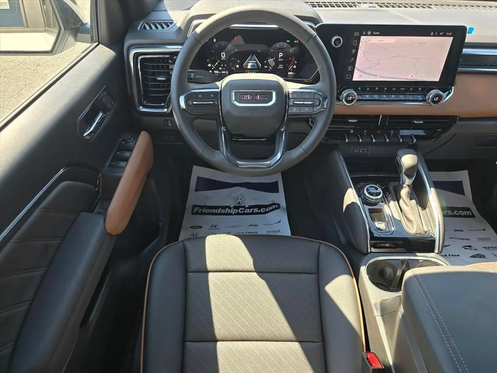 New 2026 Summit White GMC AT4 image 4