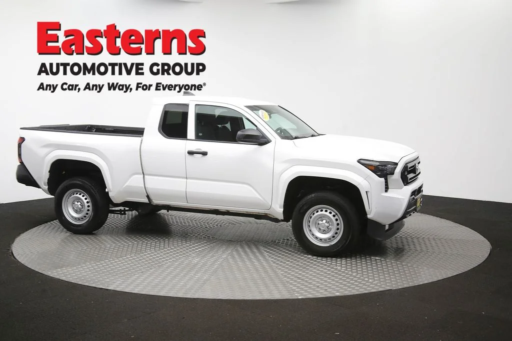 Used 2025 White Toyota SR image 44
