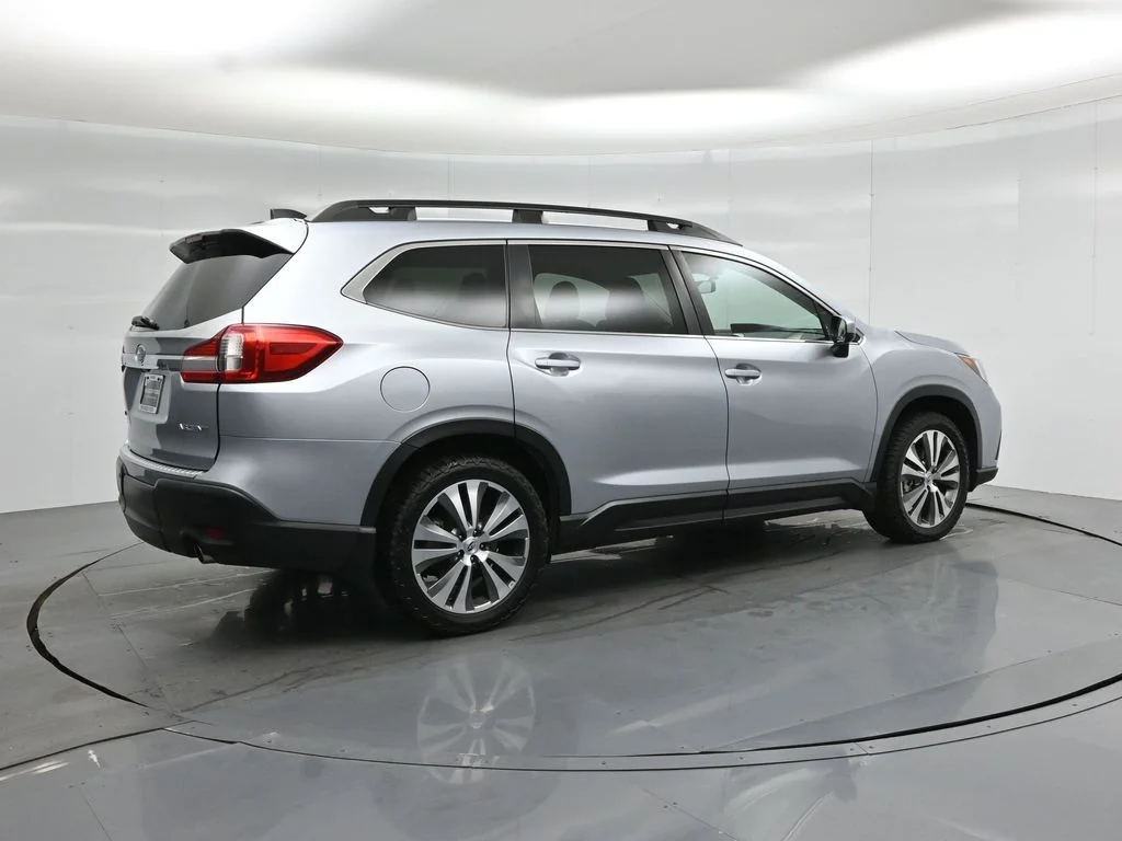 Used 2019 Silver Subaru Premium image 21