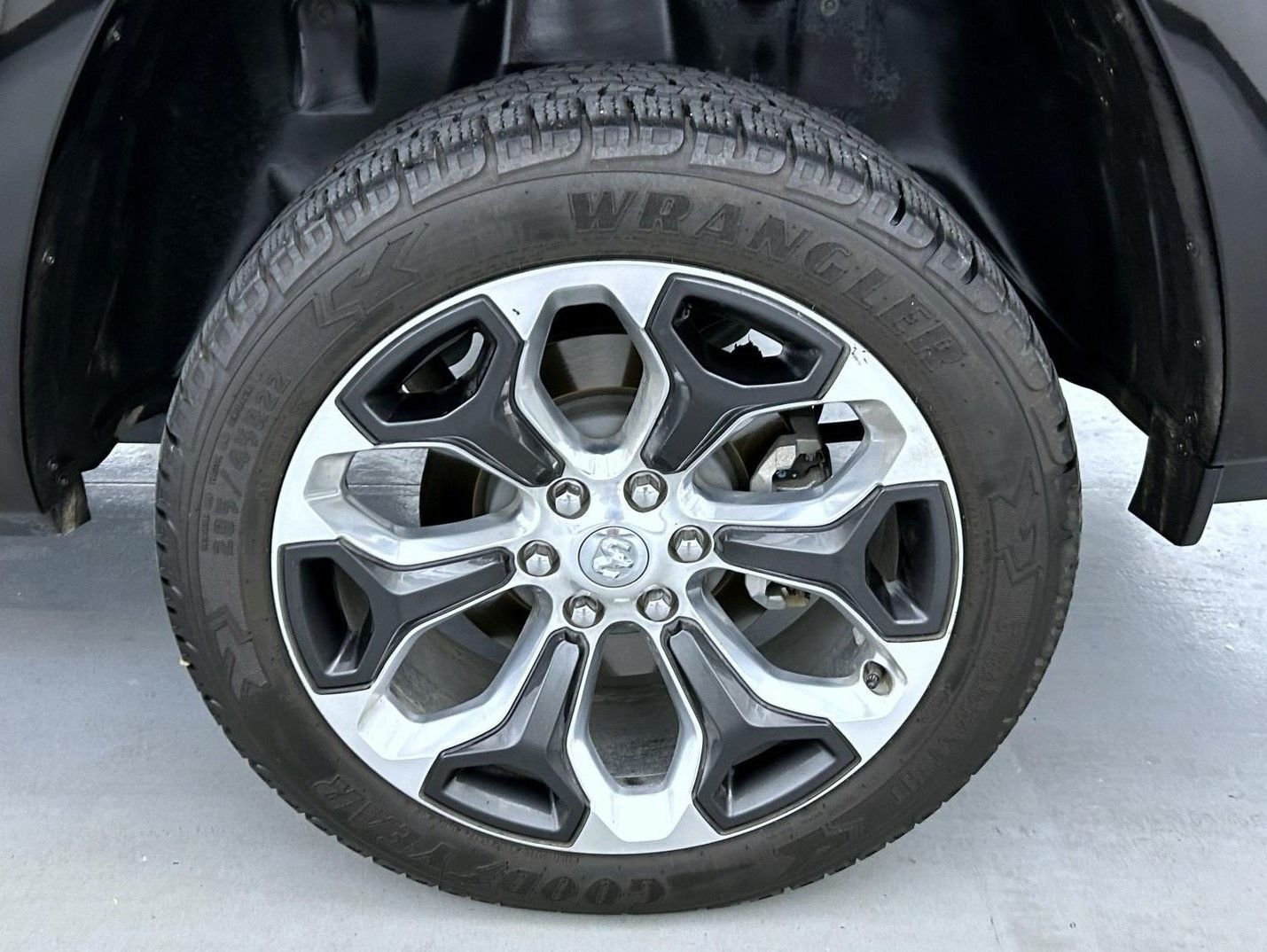Used 2023 Black Ram Limited image 25