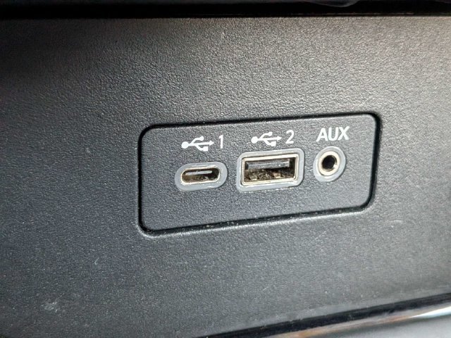 Used 2024 Silver Nissan 2.5 SV image 20