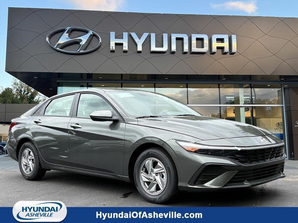 New 2026 Amazon Gray Pearl Hyundai SE image 61
