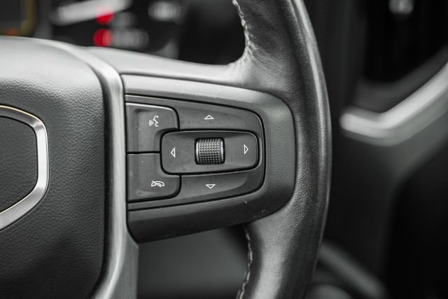 Used 2022 Cayenne Red GMC Denali image 36