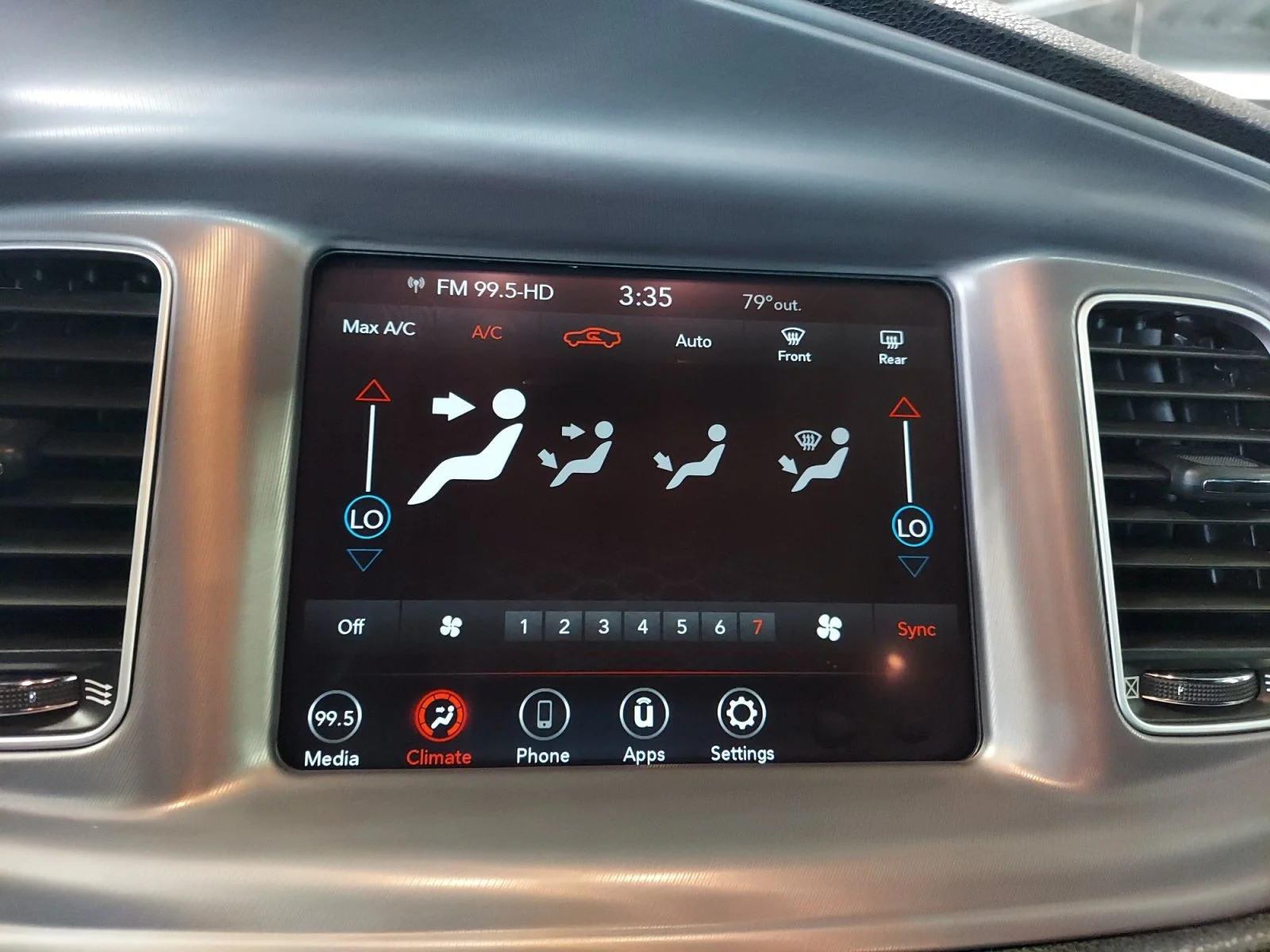 Used 2023 Granite Pearlcoat Dodge R/T image 17
