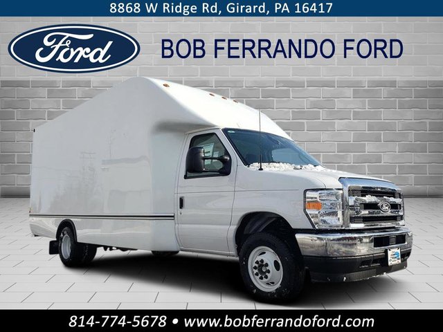 2026 Ford Econoline Cutaway E-450 DRW