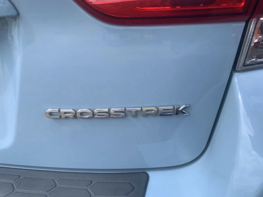 Used 2018 Cool Gray Khaki Subaru 2.0i Premium image 8