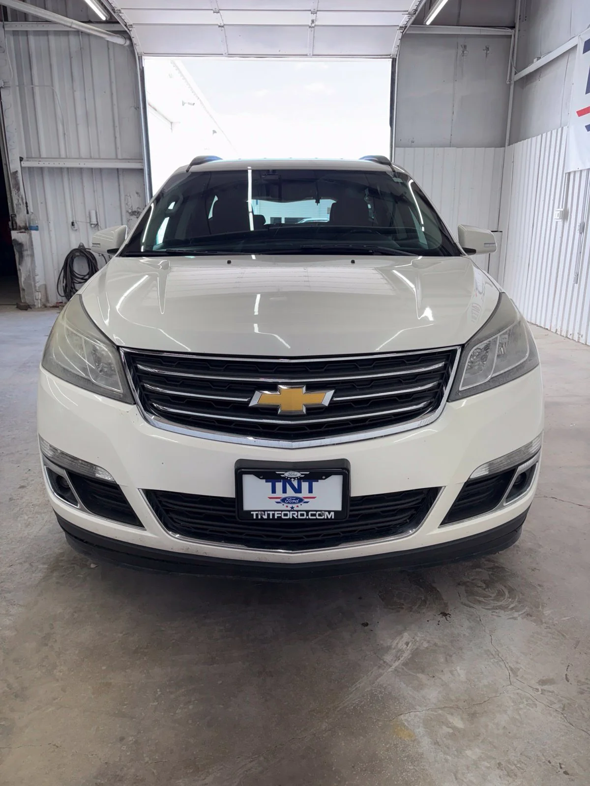 Used 2014 White Chevrolet 2LT image 3