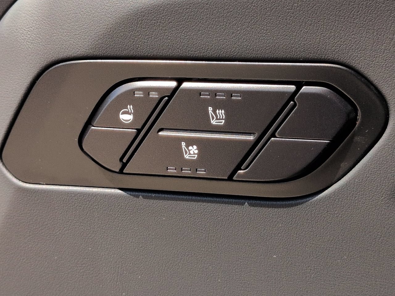 New 2027 Panthera Metal Kia X-Line EX image 29