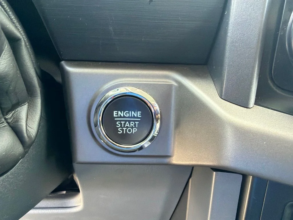 Certified Used 2024 Avalanche Gray Ford XLT image 26