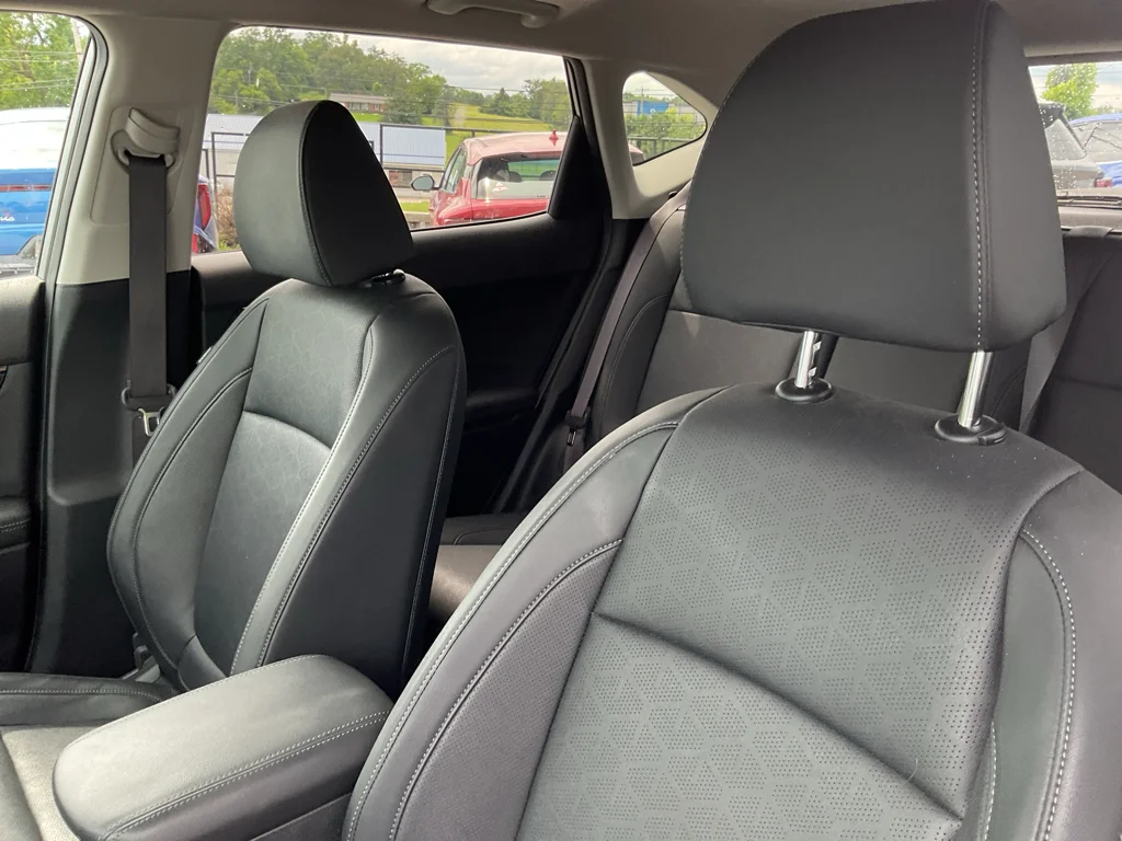 Certified Used 2024 Steel Gray Kia SX image 16
