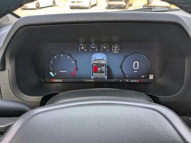 Used 2026 Avalanche Ford XLT image 13