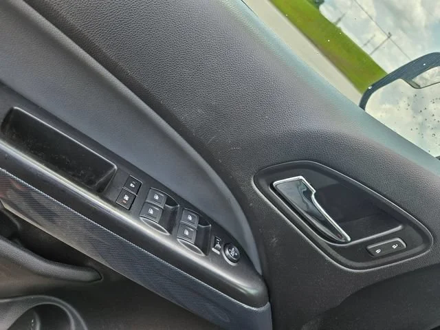 Used 2018 BLACK Chevrolet 4WD Z71 image 11
