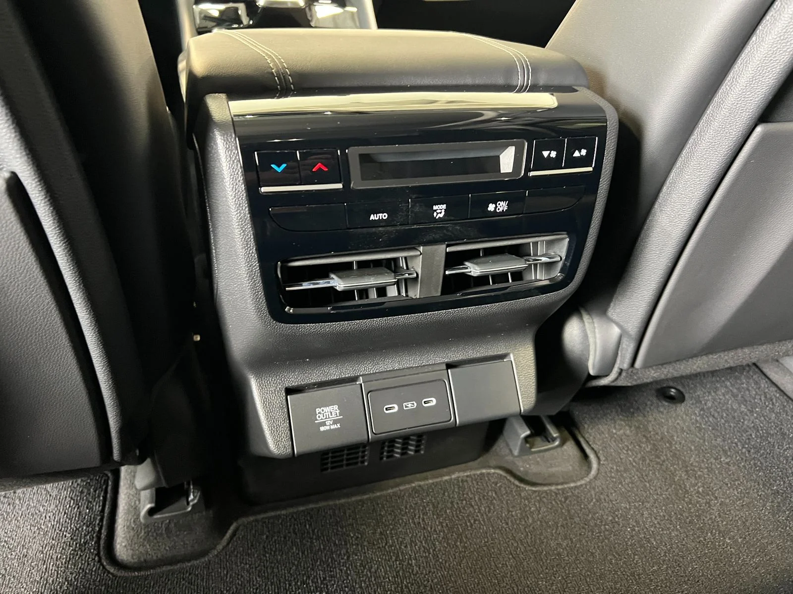 New 2026 Solar Silver Metallic Acura w/Technology Package image 32