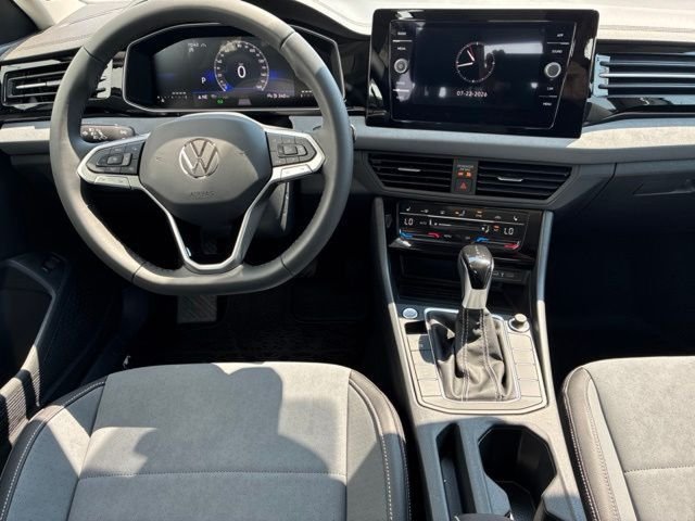 New 2026 Opal White Pearl Volkswagen 1.5T SE image 11