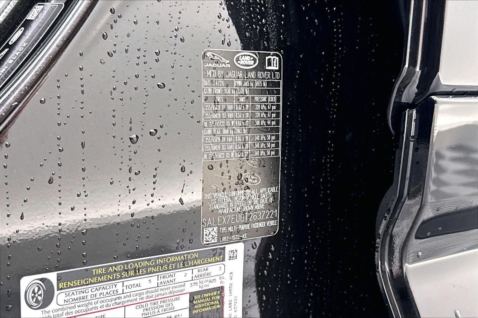 New 2026 Santorini Black Metallic Land Rover X image 26