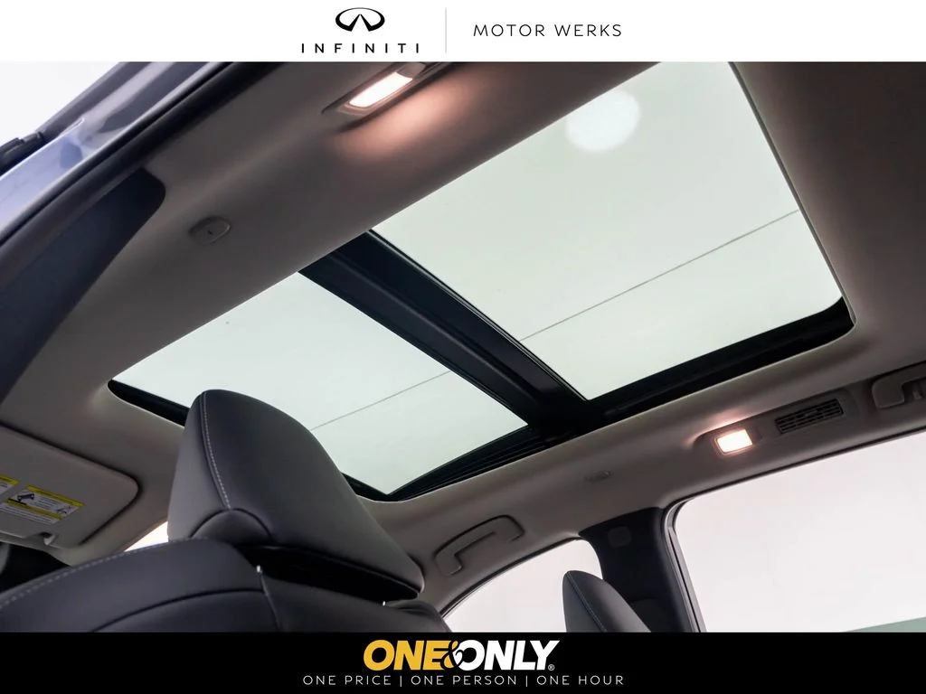 New 2027 MOONBOW BLUE INFINITI Luxe AWD image 17