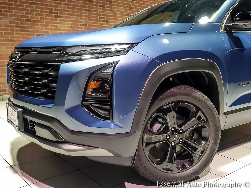 New 2027 Lakeshore Blue Metallic Chevrolet LT image 3