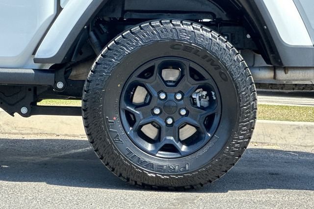 Certified Used 2023 White/off-white Jeep Willys image 25