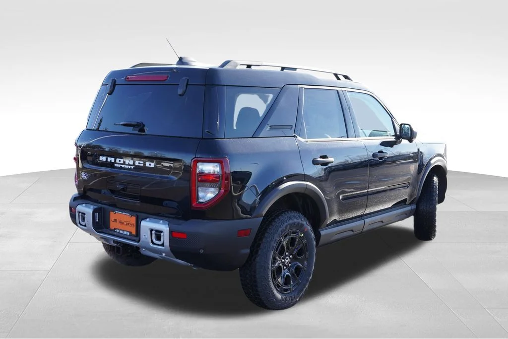 New 2026 Black Ford Badlands image 5