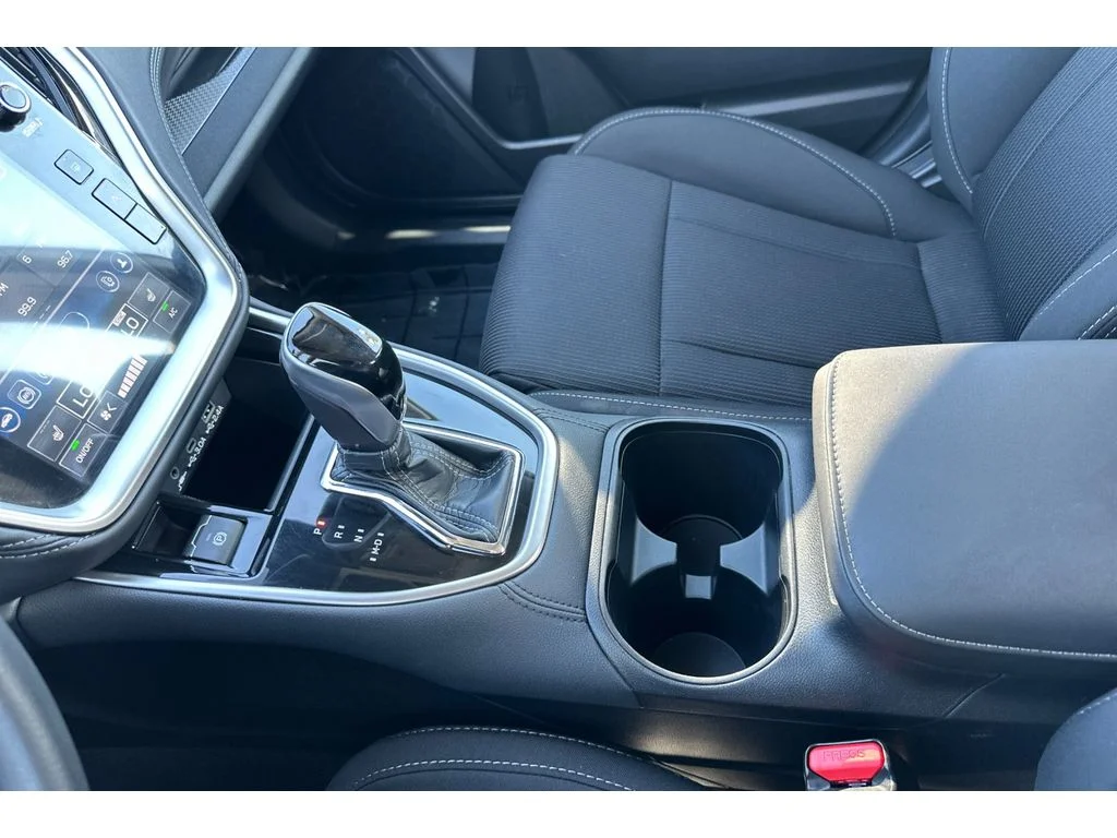 Used 2025 Crystal White Pearl Subaru Premium image 30