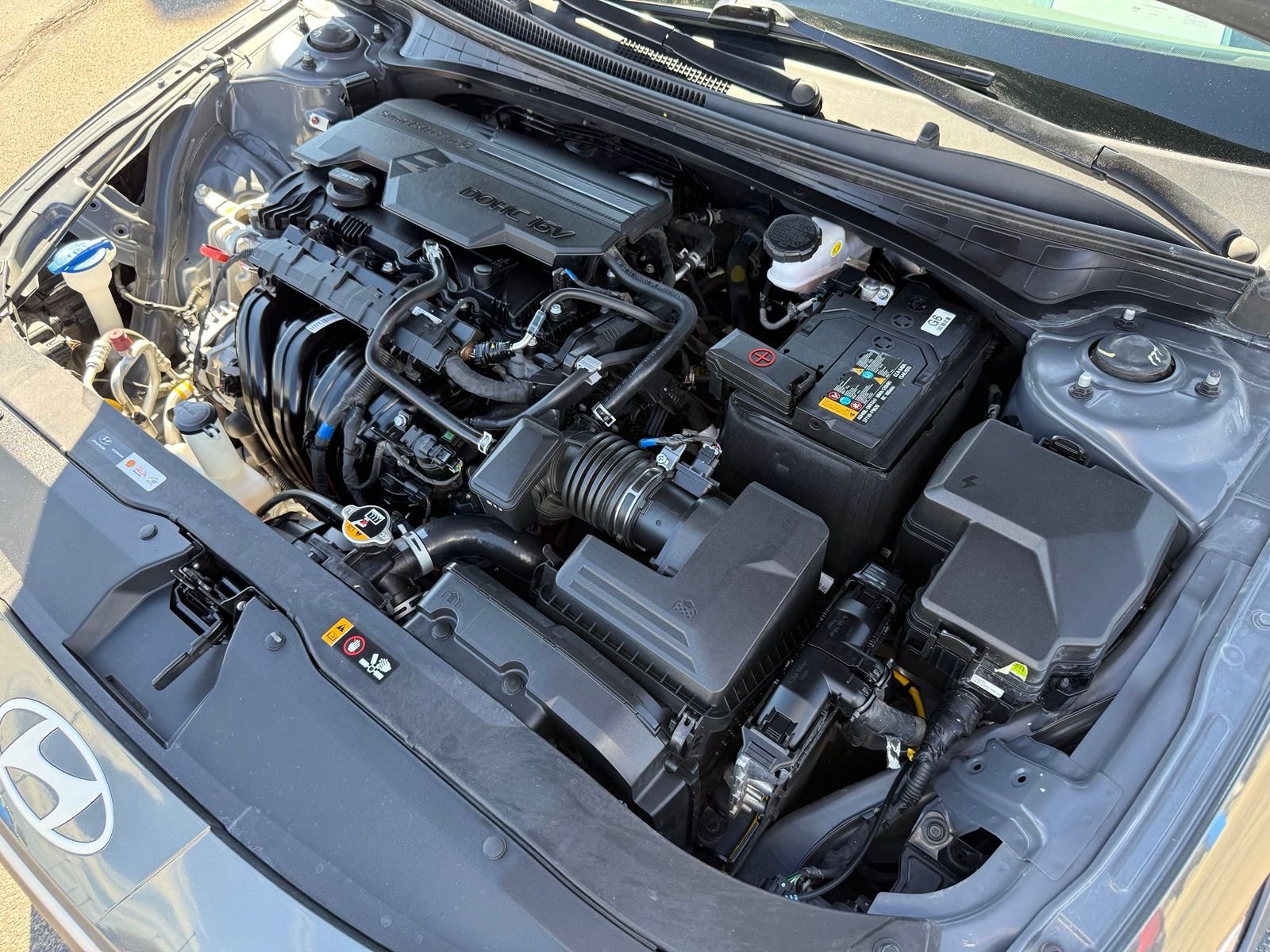 Used 2024 Gray Hyundai SEL image 41