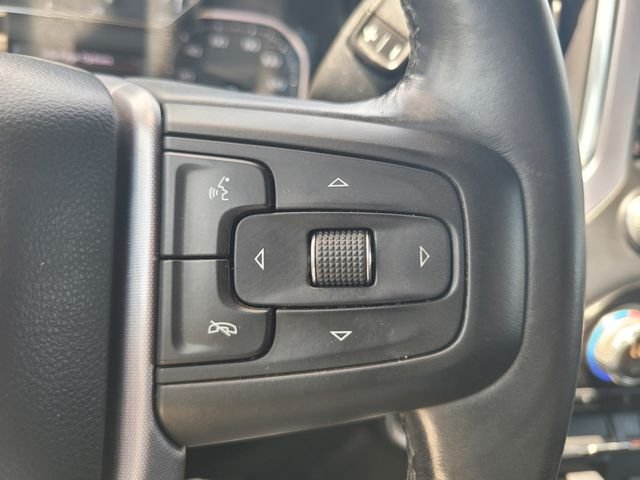 Used 2019 Silver GMC SLE image 27