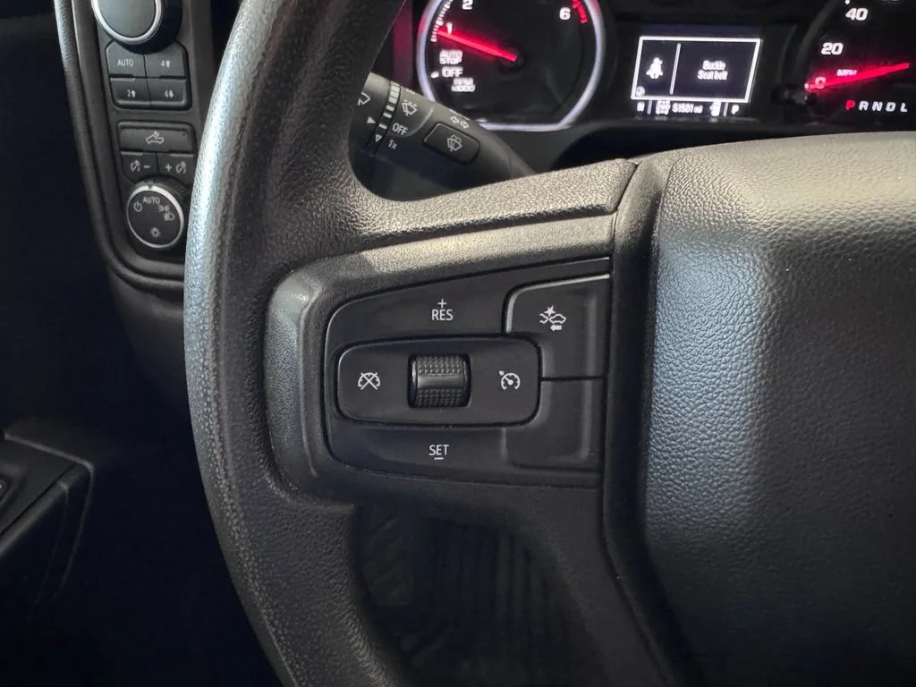 2023 Chevrolet Silverado 1500 Custom - Photo 15