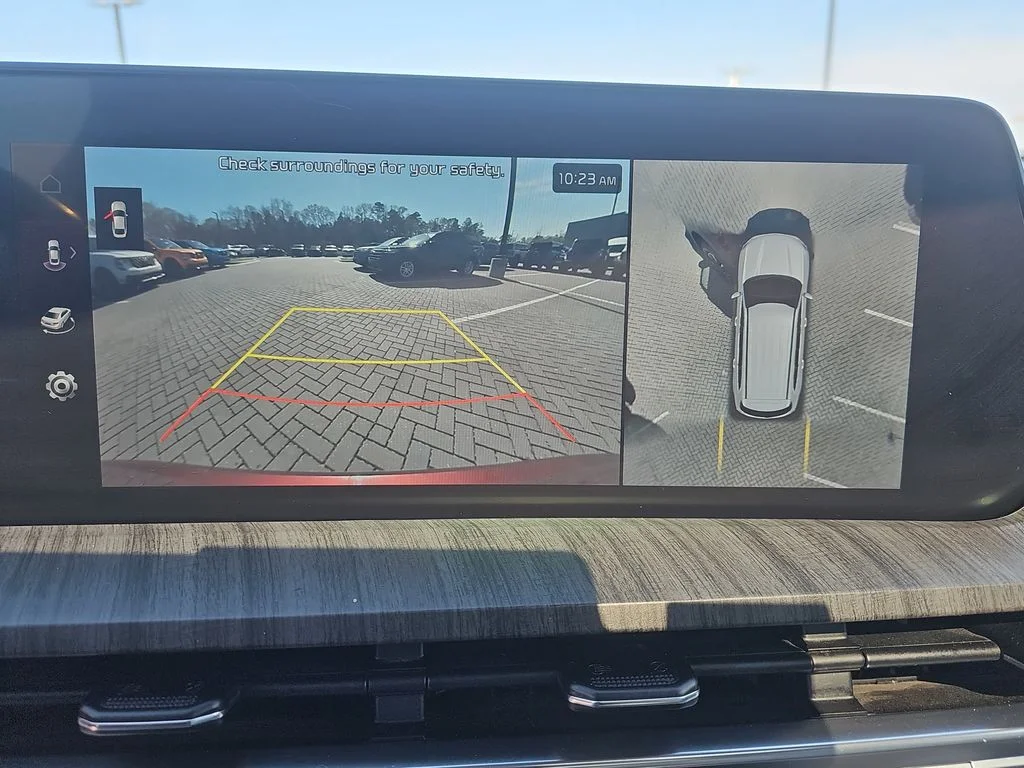 Used 2023 Red Kia SX image 23