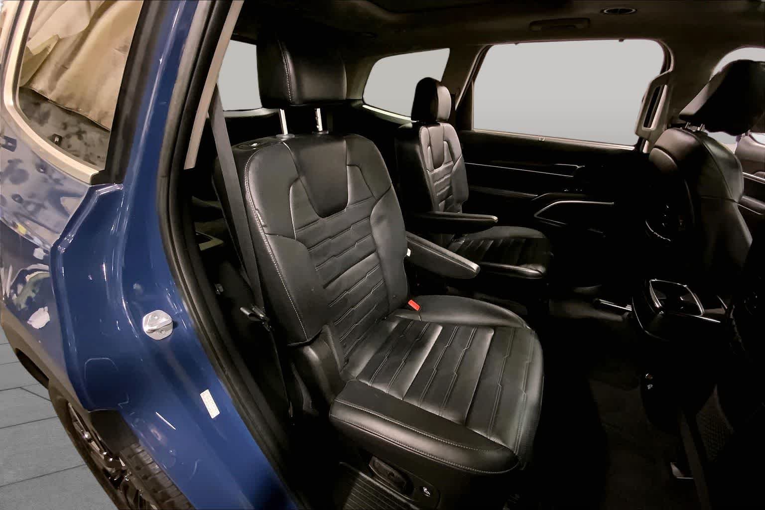 Used 2023 Midnight Lake Blue Kia SX Prestige image 20