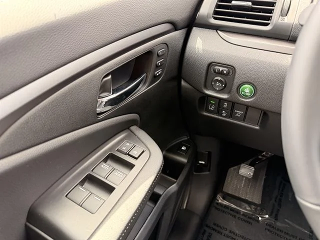 Certified Used 2026 Solar Silver Metallic Honda RTL image 22