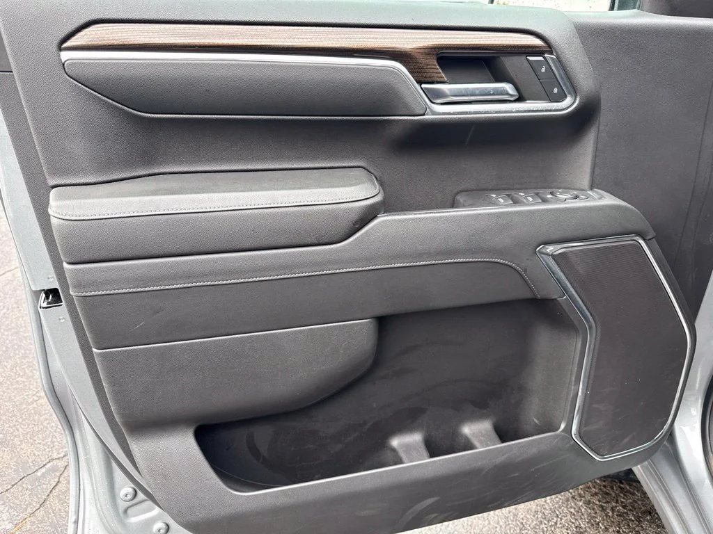 Used 2024 Sterling Gray Metallic Chevrolet RST image 20