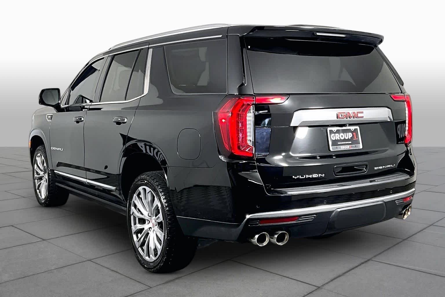 Used 2024 Onyx Black GMC Denali image 12