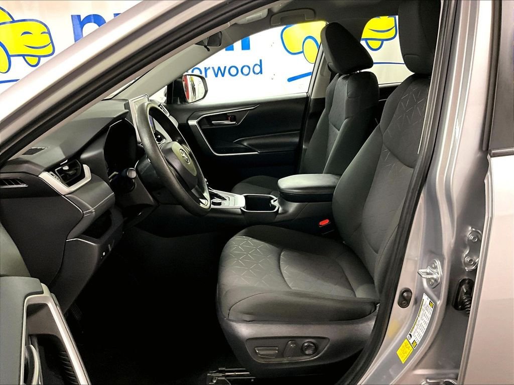 Used 2025 Silver Toyota XLE image 10