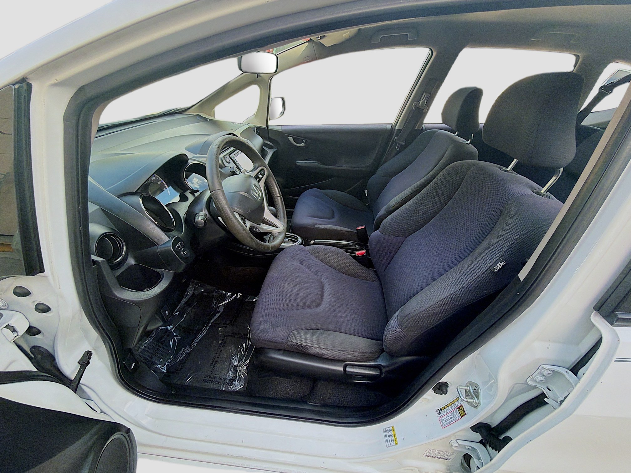 Used 2012 Taffeta White Honda Sport image 18