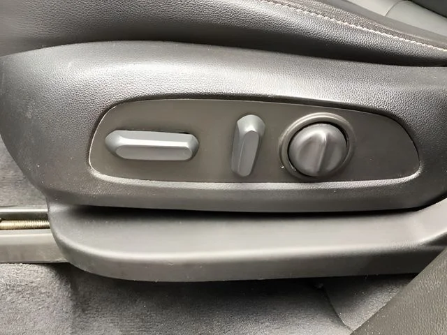 Used 2023 Gray Chevrolet LT Leather image 15