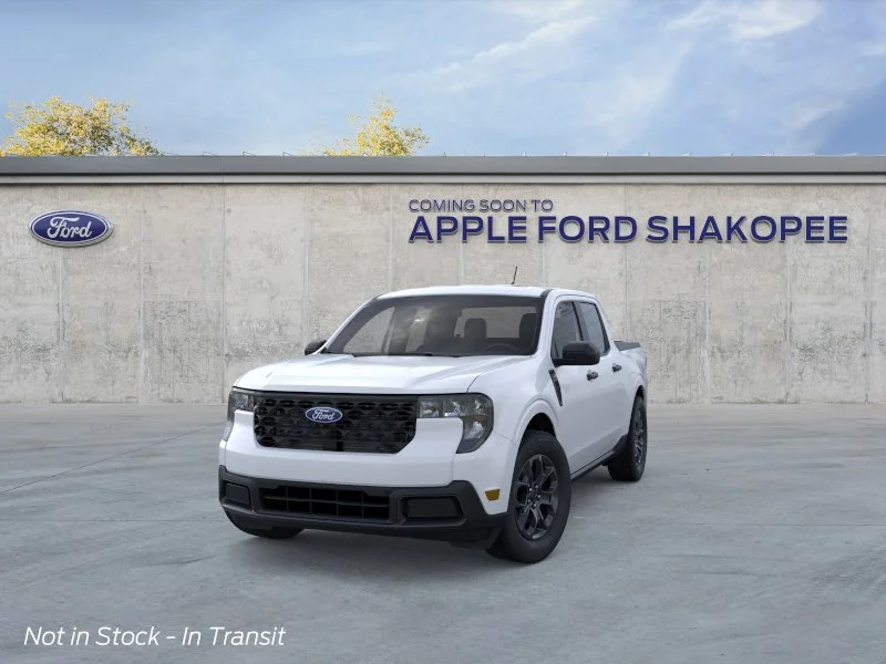 New 2026 White Ford XLT image 2