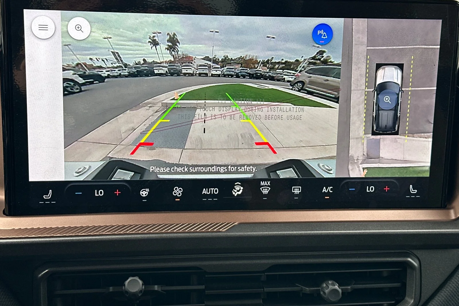 New 2025 Carbonized Gray Metallic Ford Outer Banks® image 19