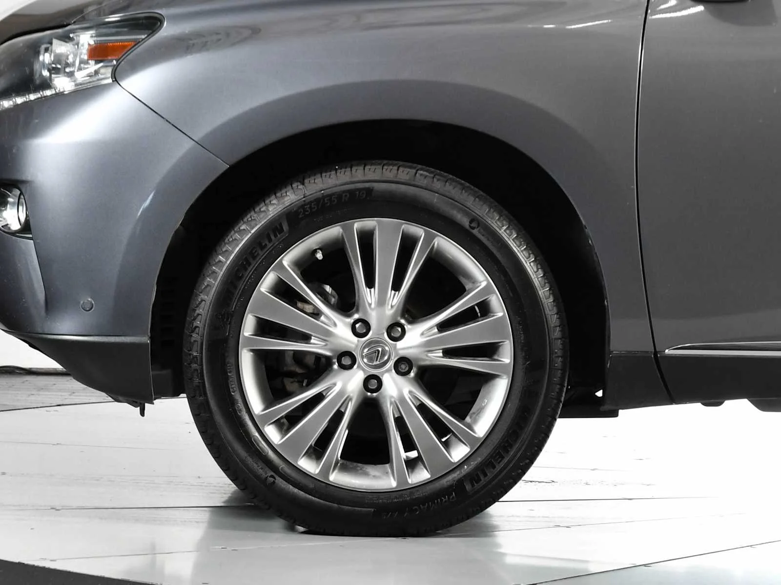 Used 2013 Nebula Gray Pearl Lexus  image 12