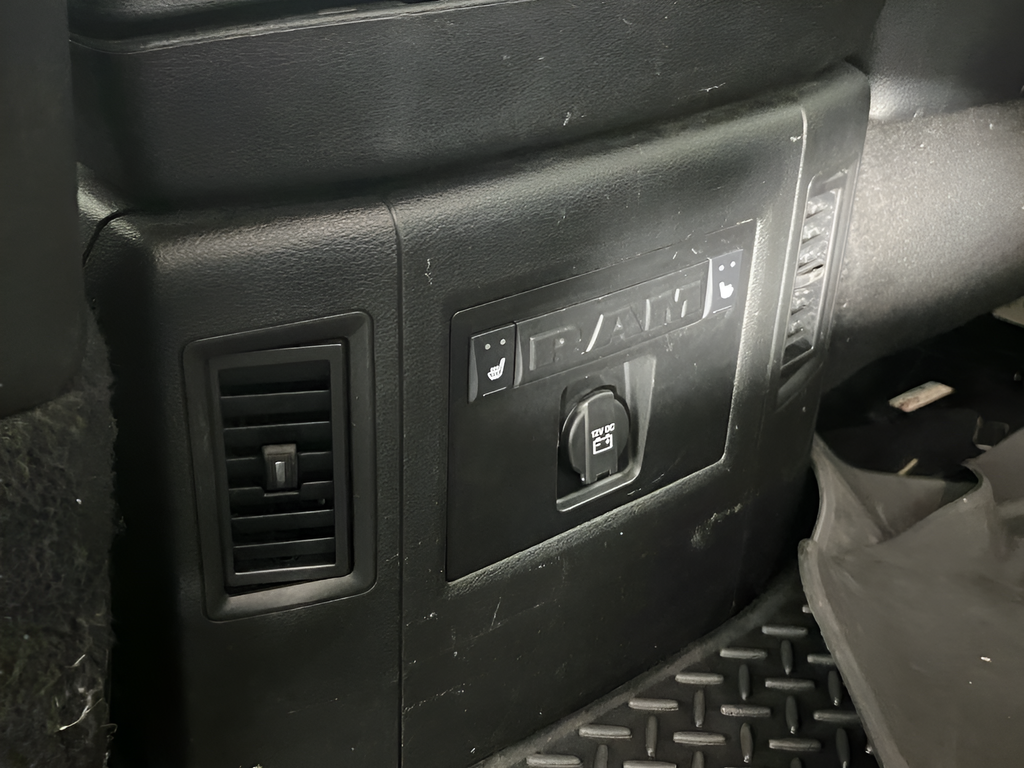 2018 RAM Ram 2500 Pickup Laramie - Photo 25