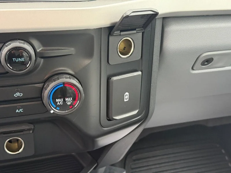 2026 Ford F-350 Super Duty Chassis Cab XL - Photo 13