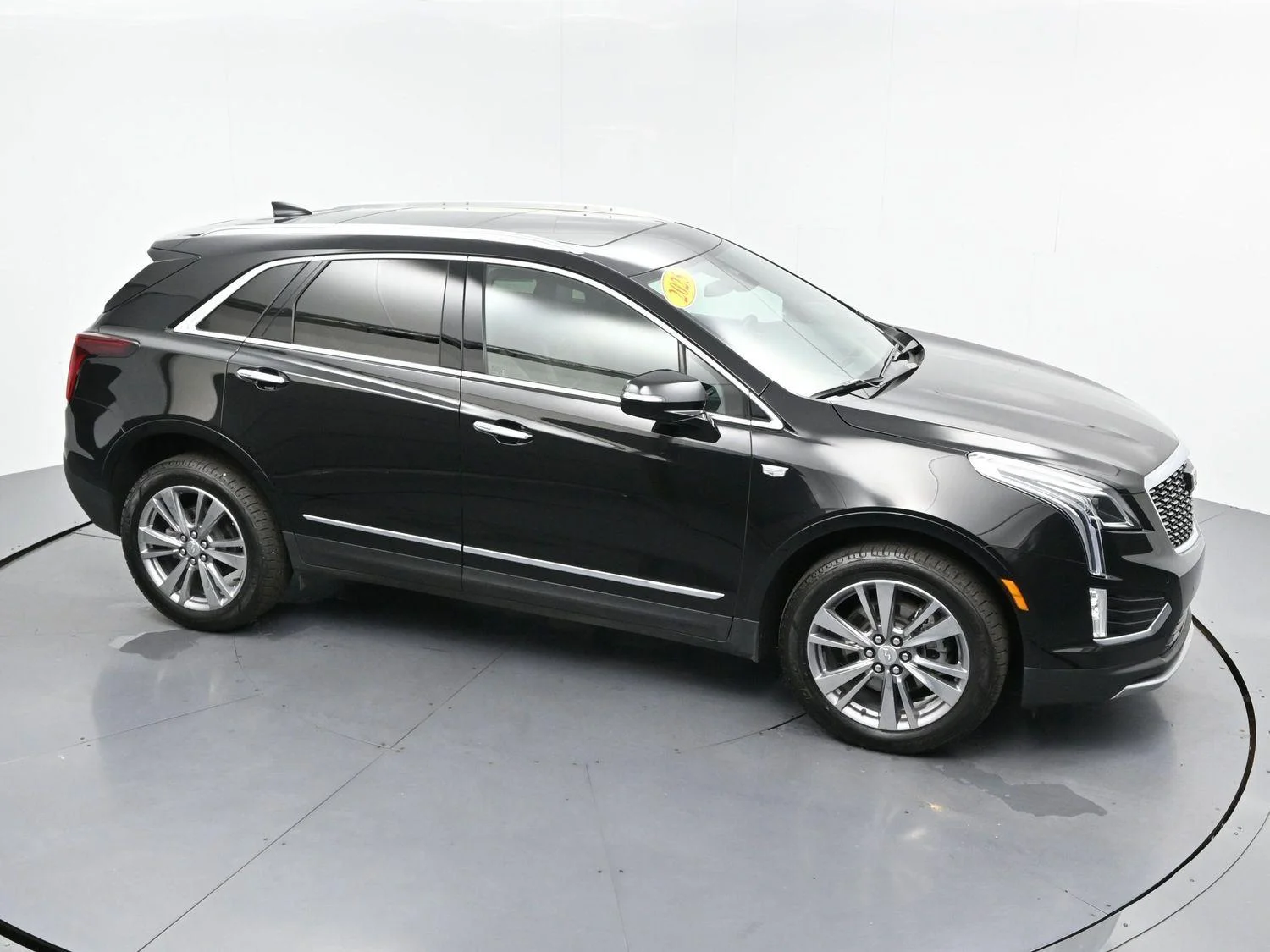 Used 2025 Stellar Black Metallic Cadillac Premium Luxury image 38